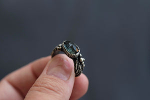 Dark Moss Aquamarine Fern Ring - Size 5.5